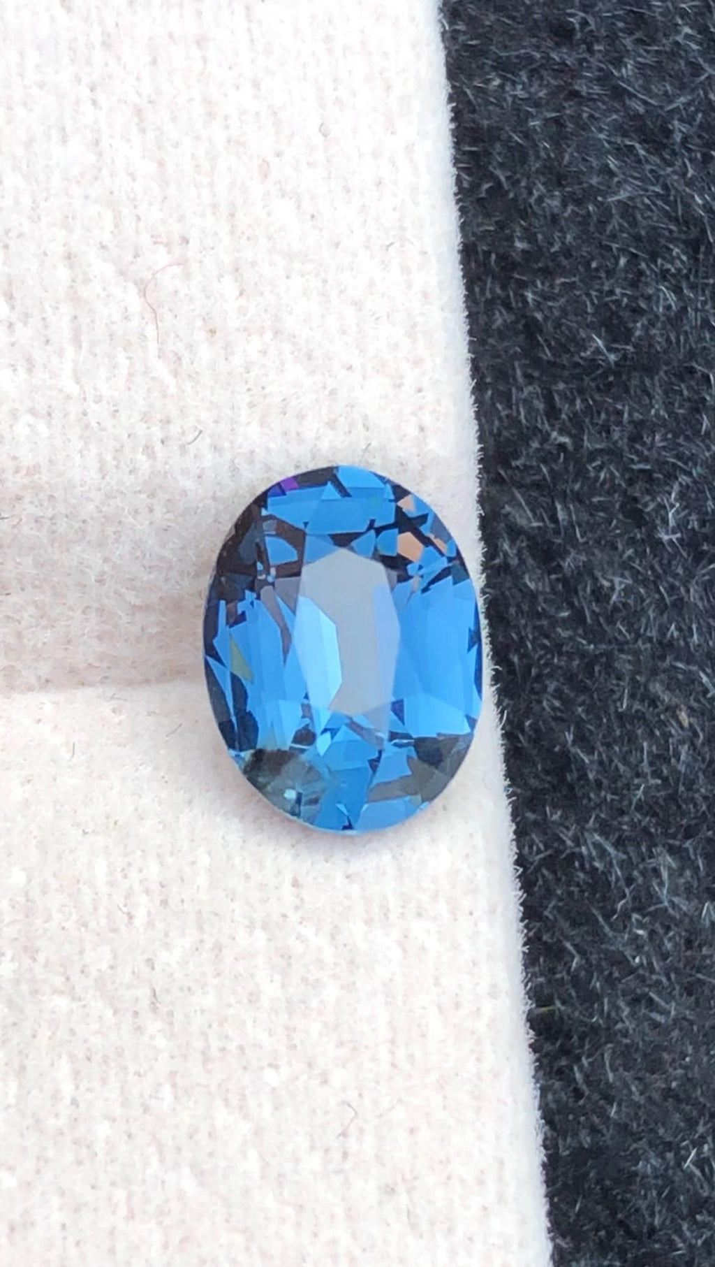 Cobalt Spinel 1.45 ct Oval Cut Blue Gemstone Tanzanian With Certificate