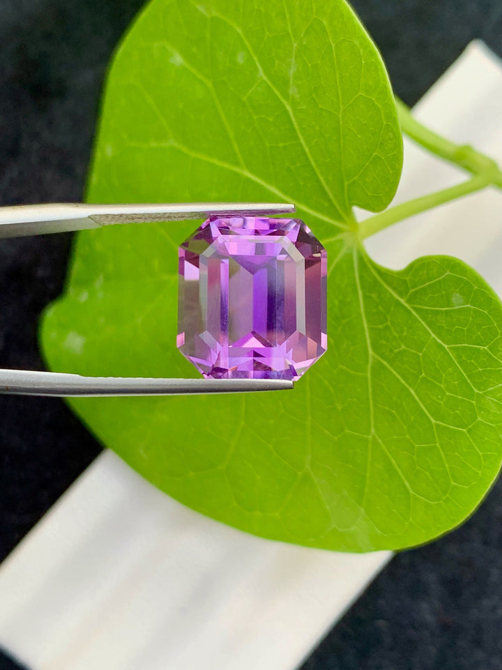 Emerald Cut Pink Purple Amethyst Gemstone, VVS Clarity, 11.75 CT