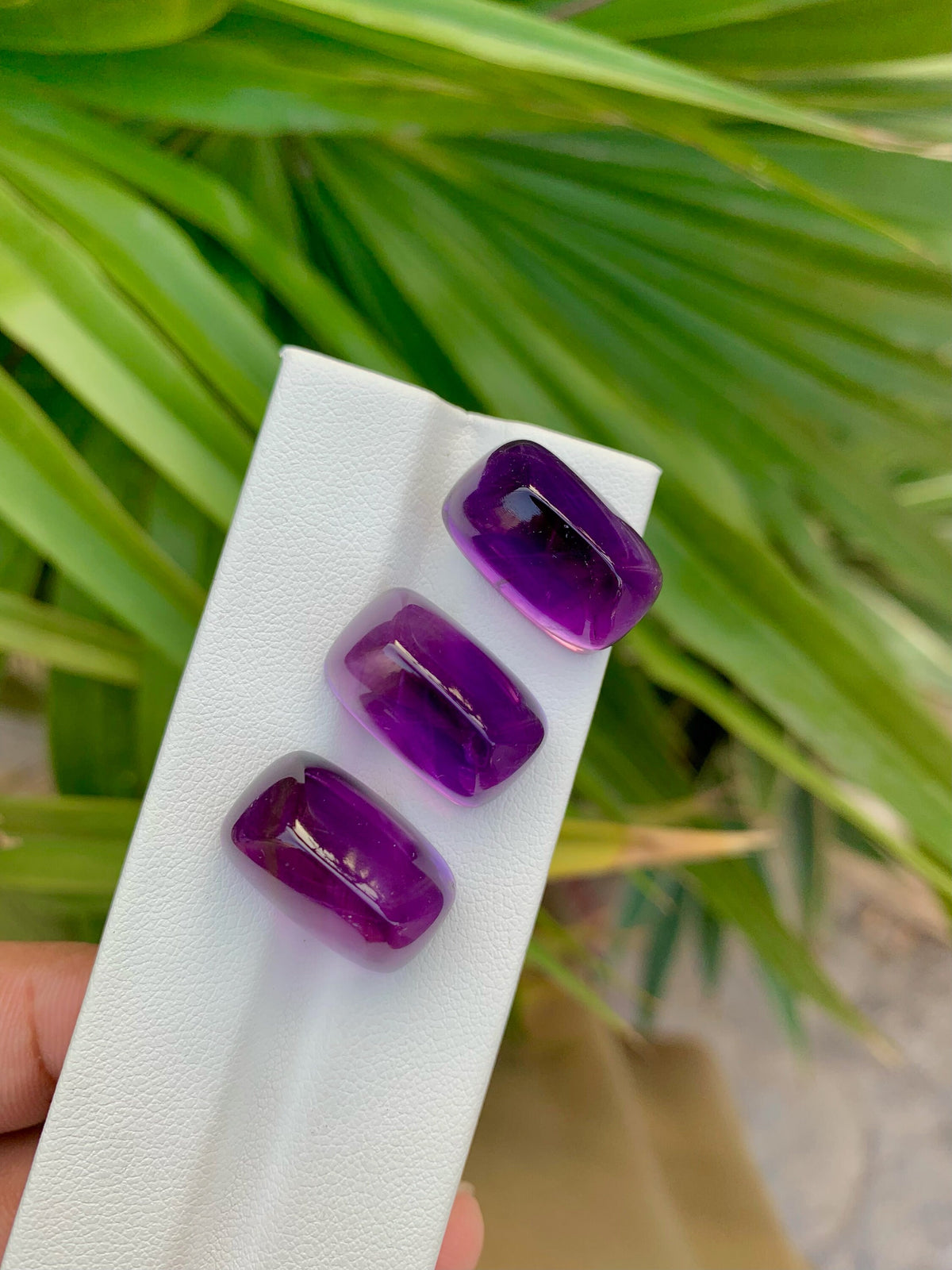 Deep Purple Amethyst Sugarloaf Cabochon Lot: 55.00 Carat Gem