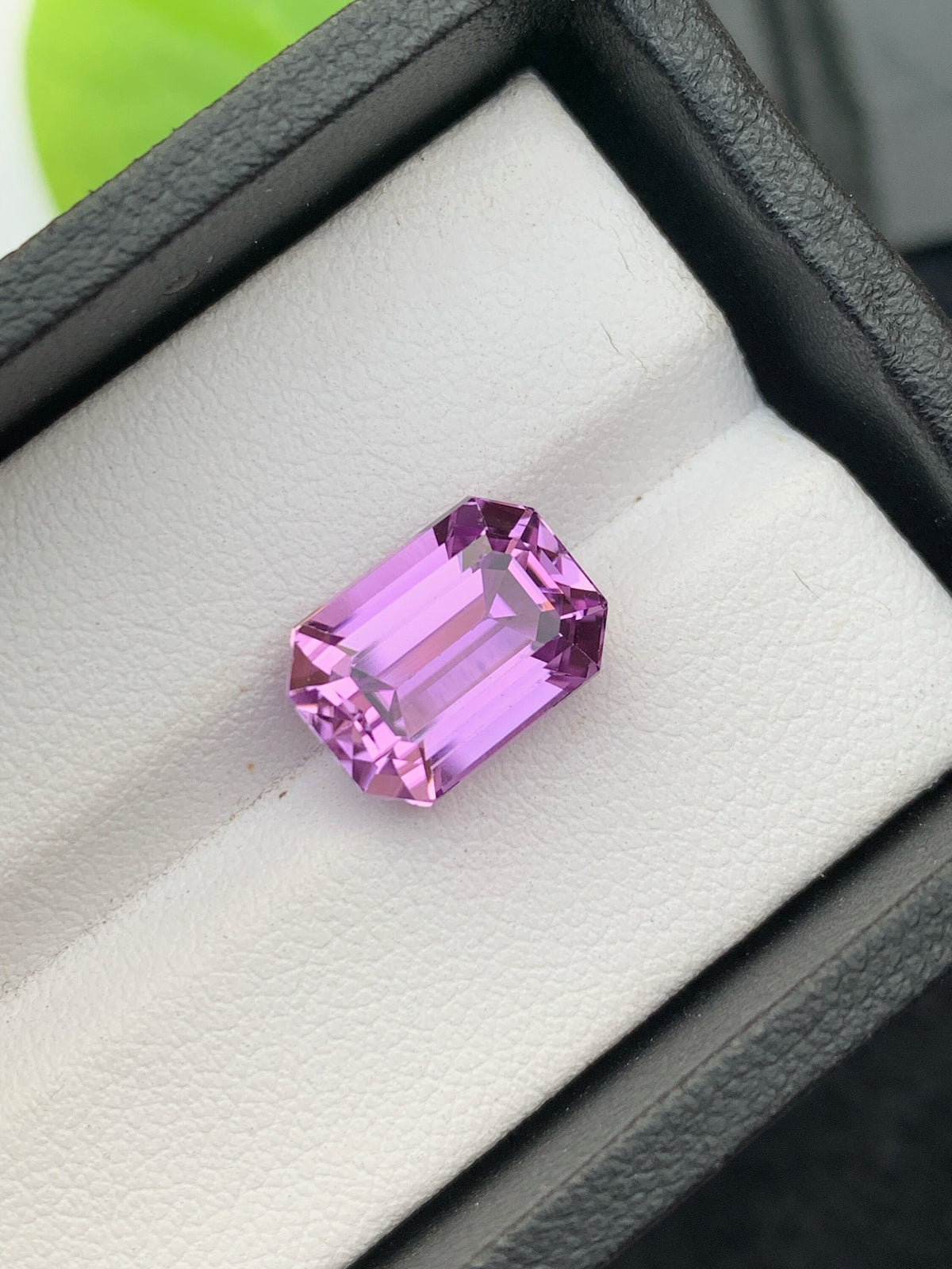 Lavender Pink Kunzite Gemstone: Emerald Cut, 6.60 CT Loose Stone