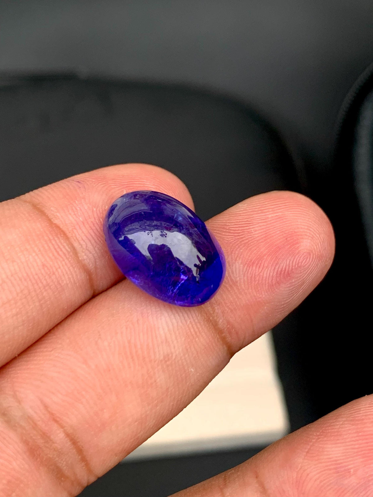 AAA Tanzanite Cabochon: 14.65 Carat Loose Gemstone - December Birthstone