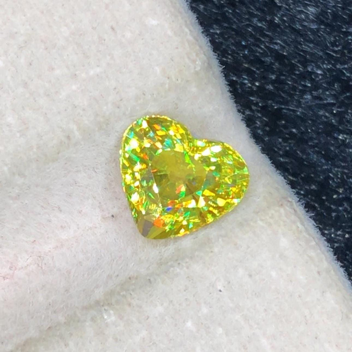 Yellow Sphene 1.20ct Heart Shape – Brilliant Fire from Pakistan
