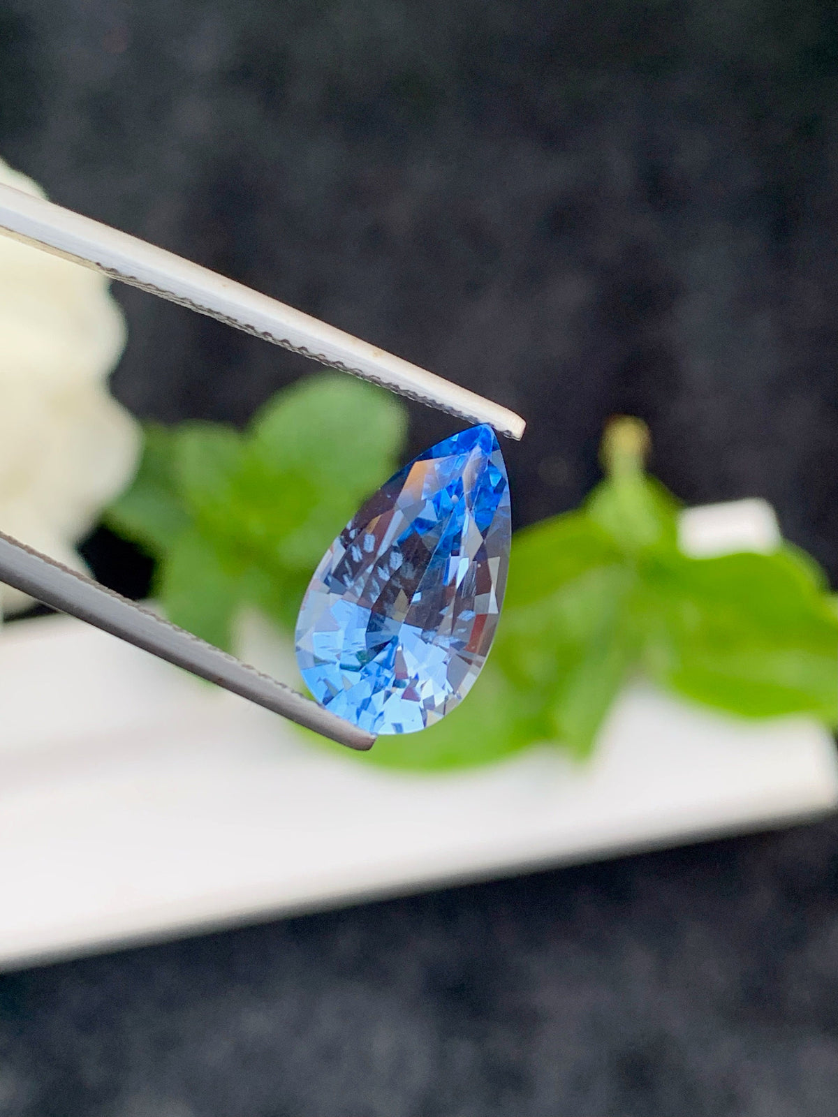 Santa Maria Aquamarine Gemstone: 4.05 CT Pear Cut Stone