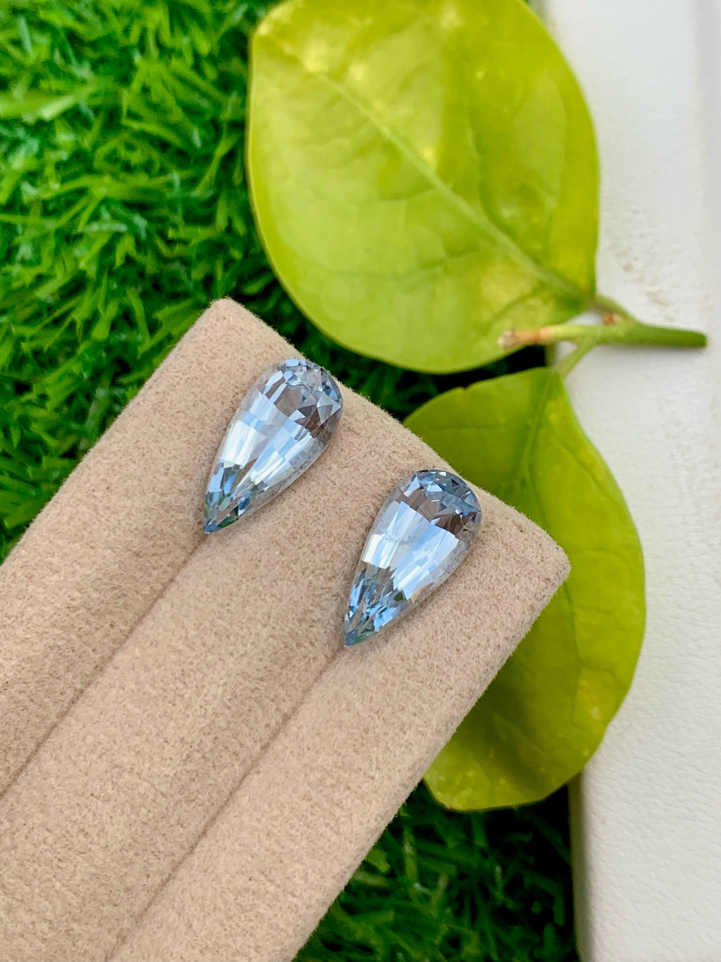 Santa Maria Blue Aquamarine Gemstone Pair: Pear Cut, 5.10 CT