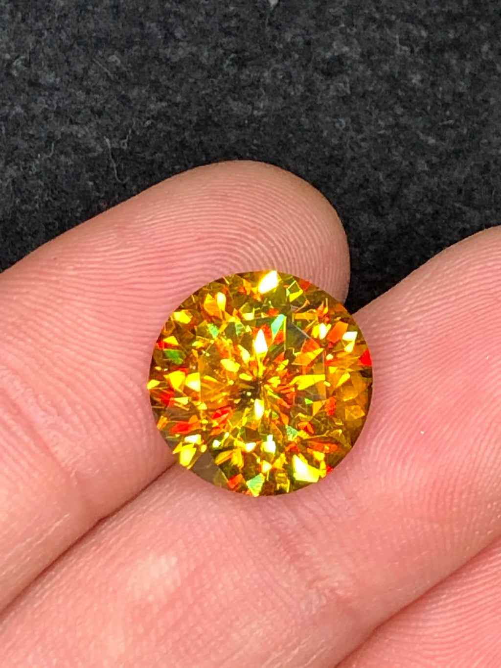 Full Fire Sphene Gemstone: Natural Round Titanite Stone, 5.50 ct