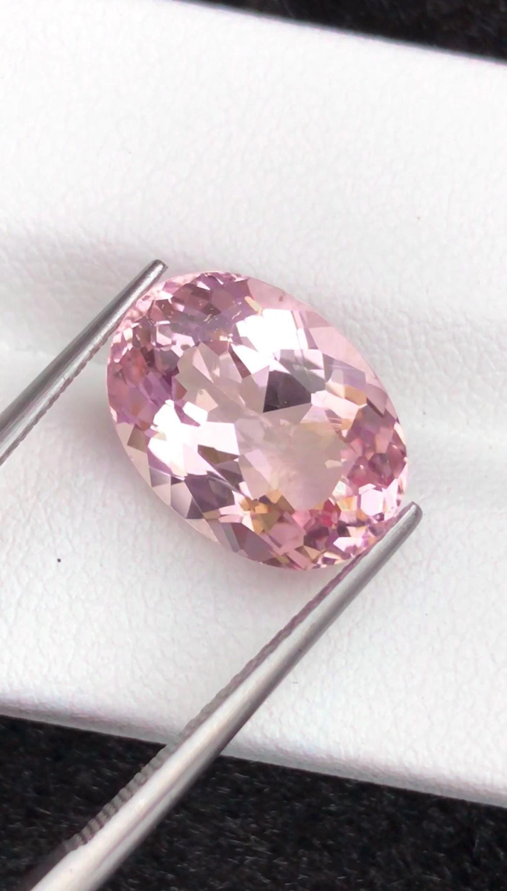 Pink Morganite 5.50ct Oval Cut – From Pakistan