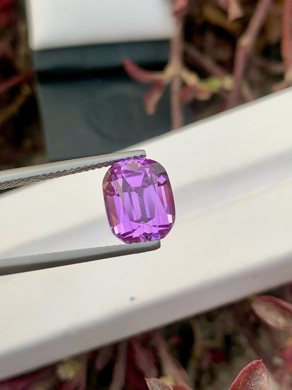 Deep Pink Kunzite Gemstone: 7.15 CT Cushion Cut Spodumene Stone