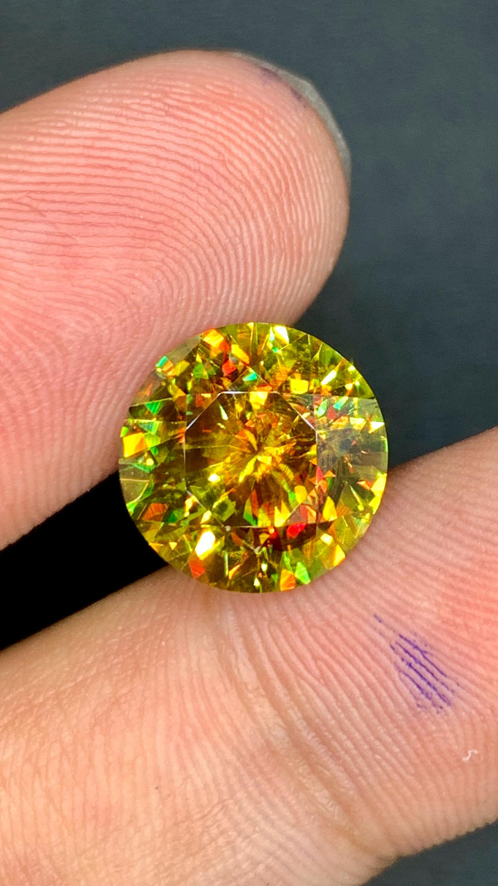 5 carats AAA Color Full Fire Nugget  16-0952 TCX Color Sparkles Natural Sphene Loose Gemstone ~