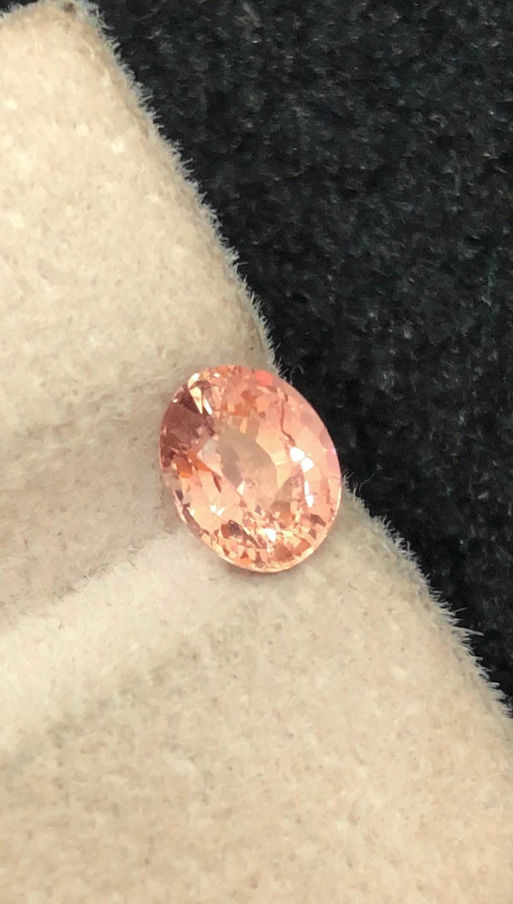 Padparadscha Sapphire 1.03 ct Oval Cut Madagascar  – Vibrant Light Orange-Pink Glow With Certificate