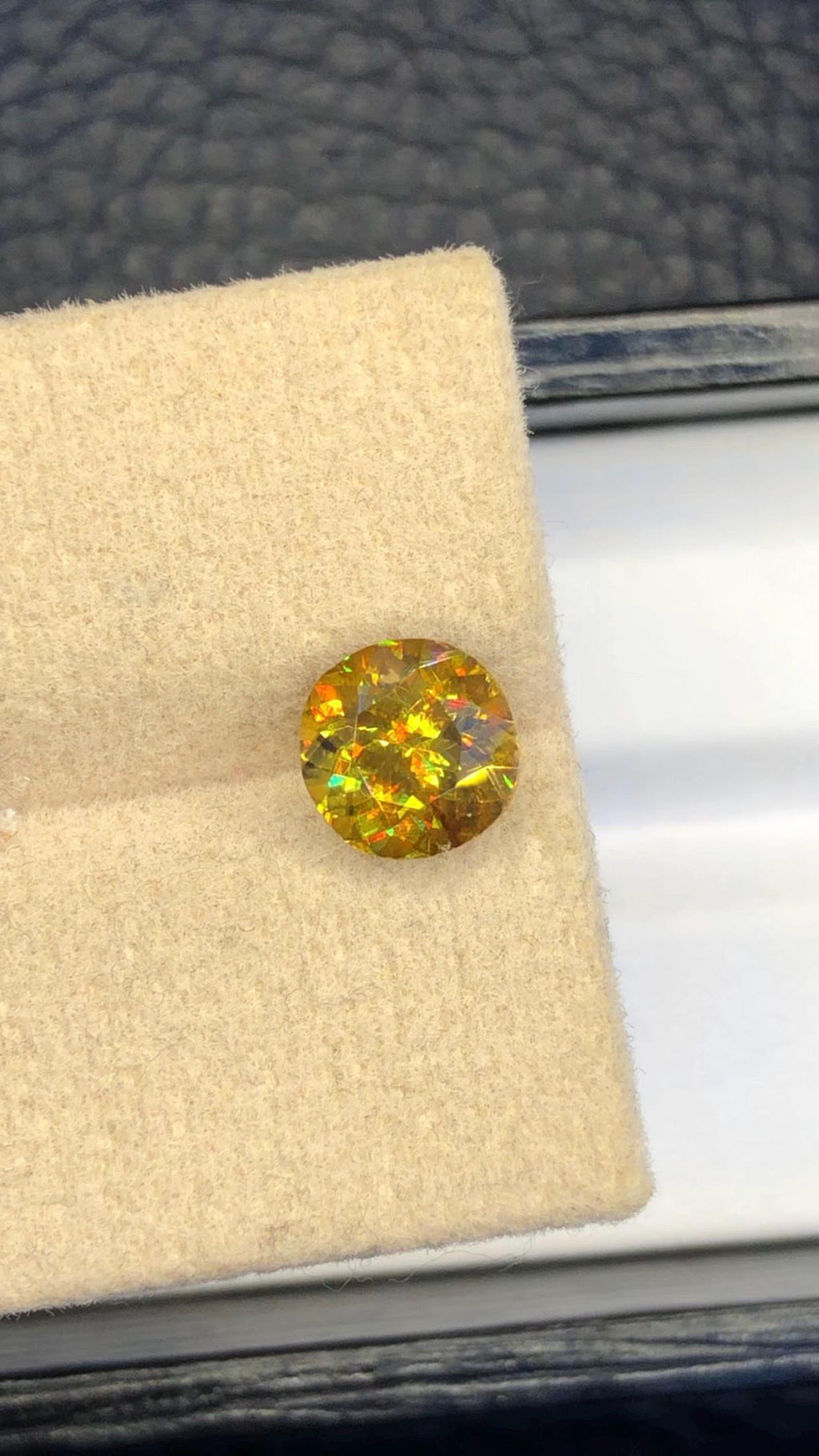 Natural Fire Sphene Gemstone: Round Cut, 1.80 CT, Pakistan Origin