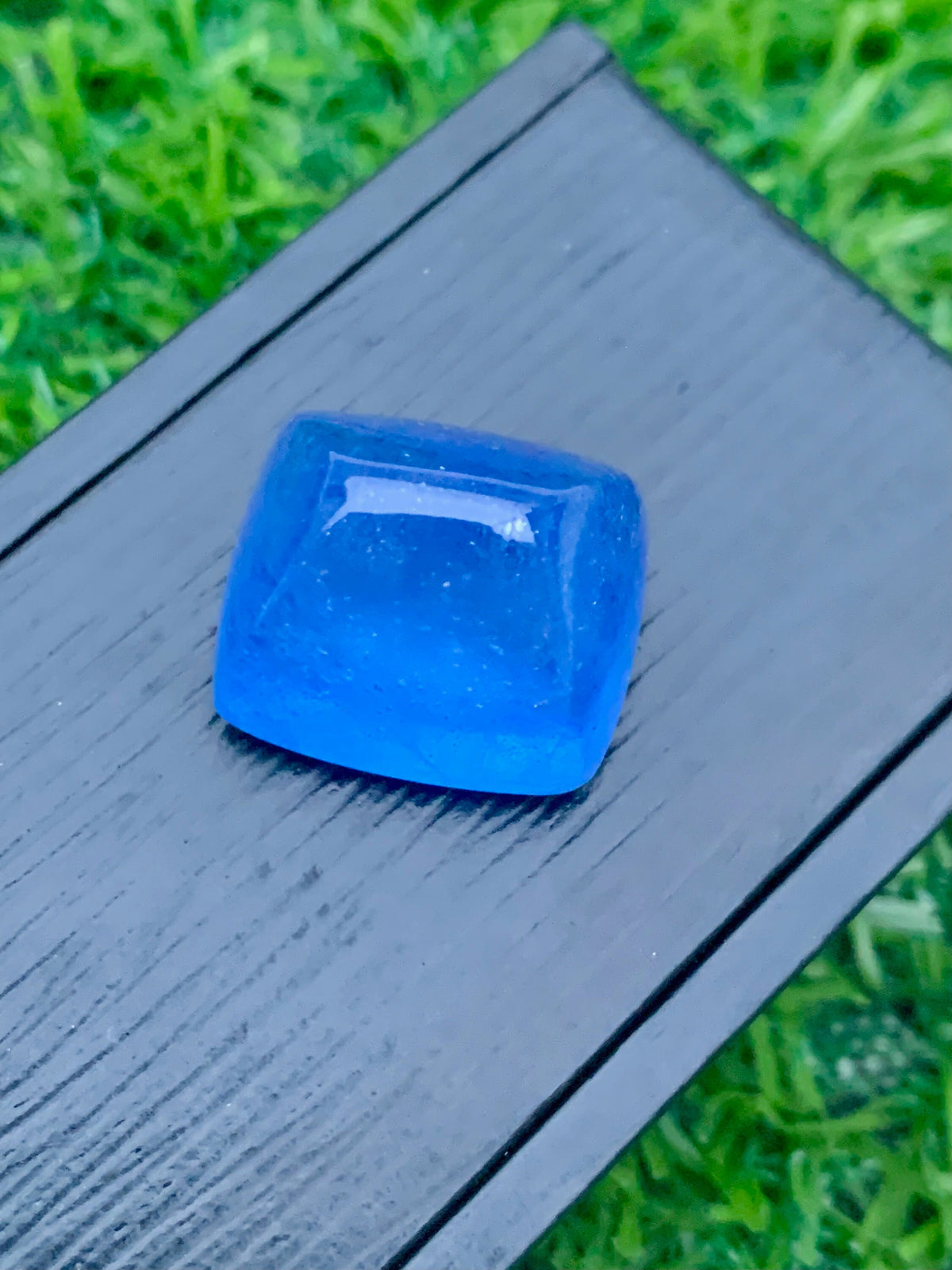 Santa Maria Aquamarine Cabochon: Deep Blue Gemstone, 38.85 CT