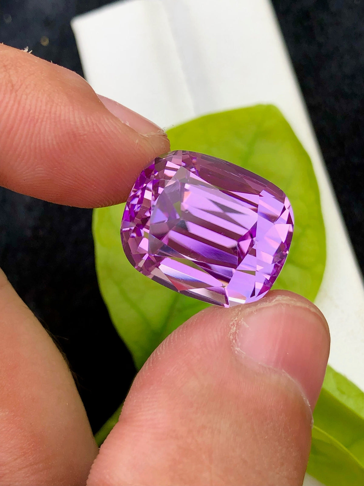 Natural Lavender Pink Kunzite Gemstone: Flawless Cushion Cut, 31.55 CT