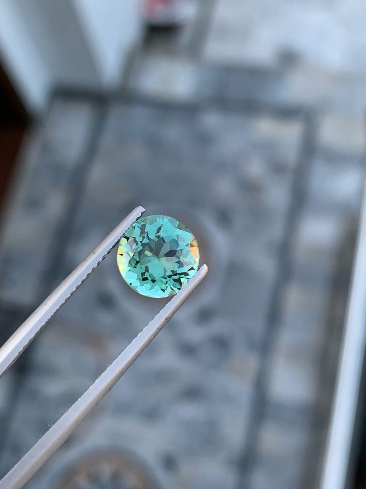 Seafoam Green Tourmaline Gemstone: Round Cut, Afghanistan Origin (08x08x04 MM)