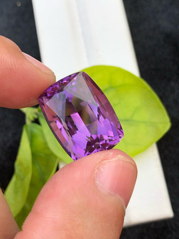 Fancy Cut Amethyst Gemstone: Deep Purple Jewelry Stone (22.95 CT)