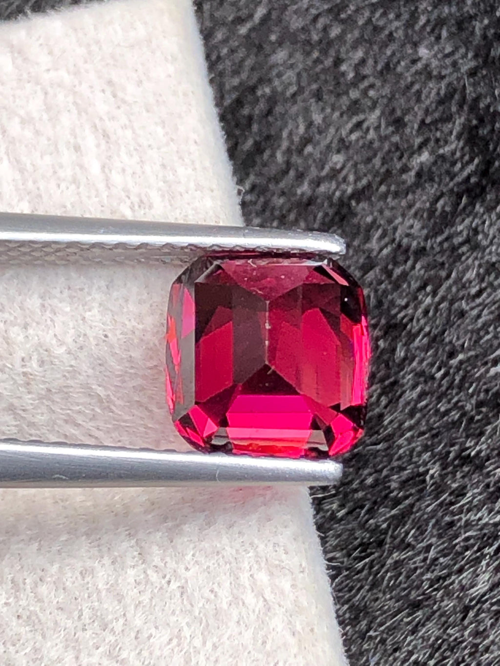 Rhodolite Garnet 3.21ct Cushion Cut –  Raspberry-Tone Tanzanian Gemstone