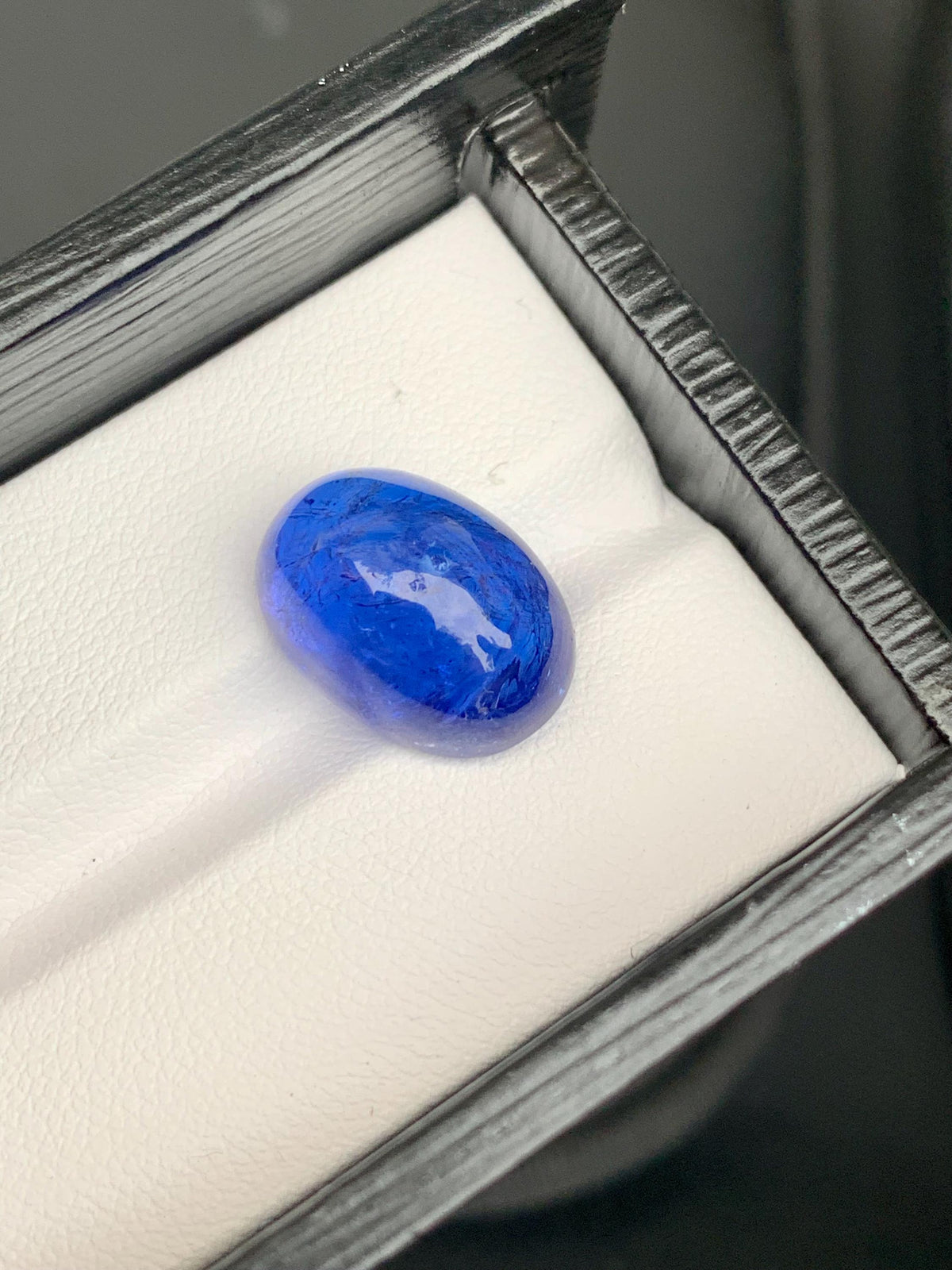 AAA Tanzanite Cabochon: Loose December Birthstone, Jewelry Making (16.40 Carat)