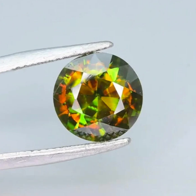 5 Carat Natural Chrome Sphene – Nugget Green AAA Color with Full Fire