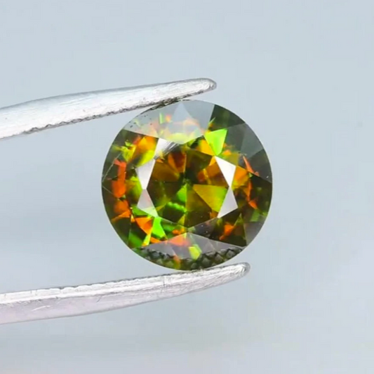 5 Carat Natural Chrome Sphene – Nugget Green AAA Color with Full Fire