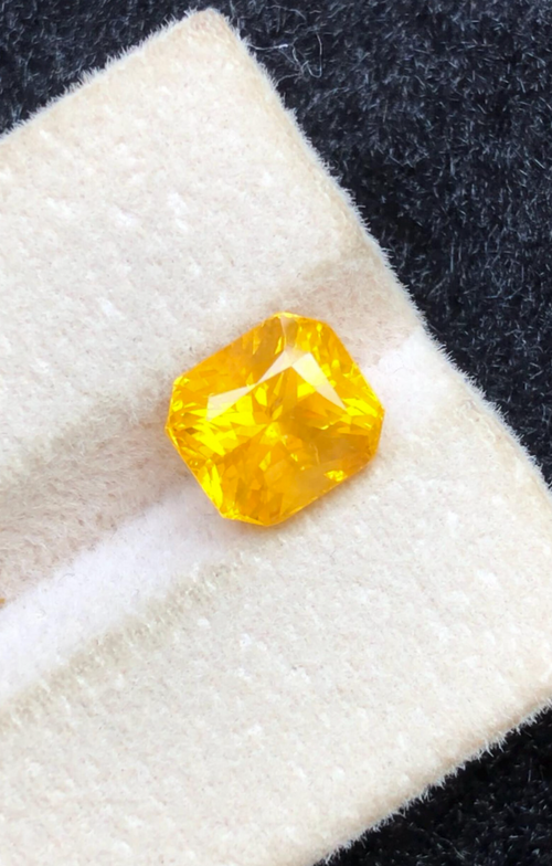4.05ct Natural Yellow Sapphire – Ascher Cut Loose Gemstone for Jewelry