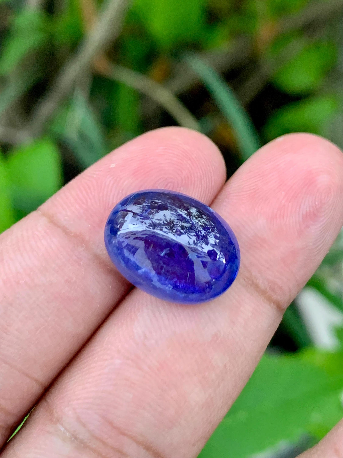 AAA Tanzanite Cabochon: 14.52 Carat Loose Gemstone - December Birthstone