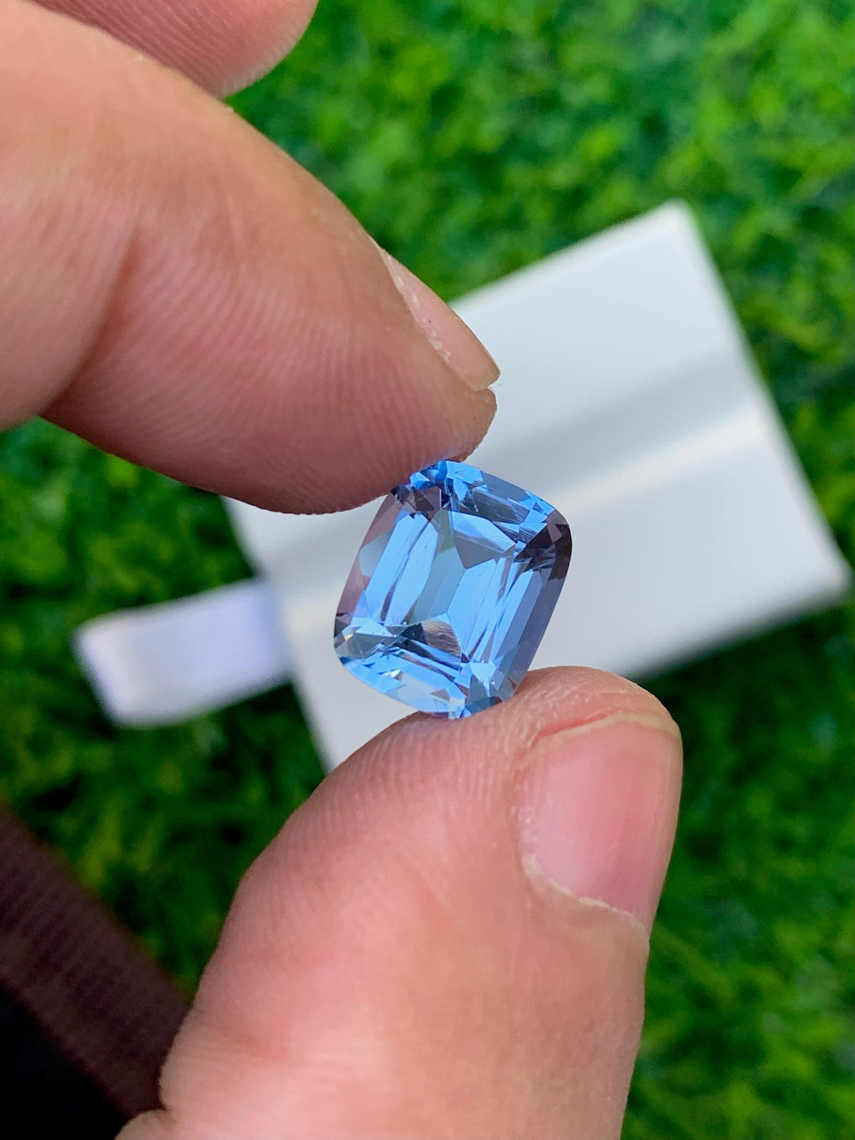 Santa Maria Aquamarine Gemstone: 3.55 CT Cushion Cut Stone