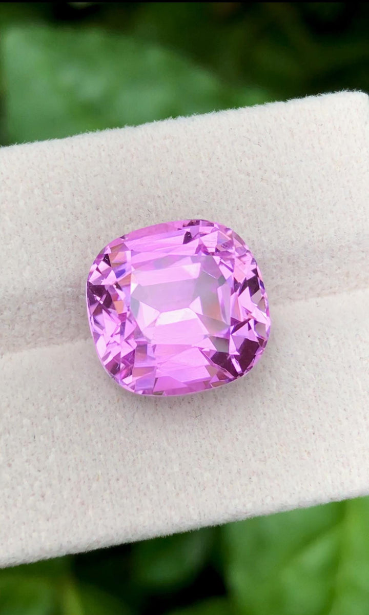 Certified Kunzite 12.80 ct Cushion Cut Pink — Afghanistan