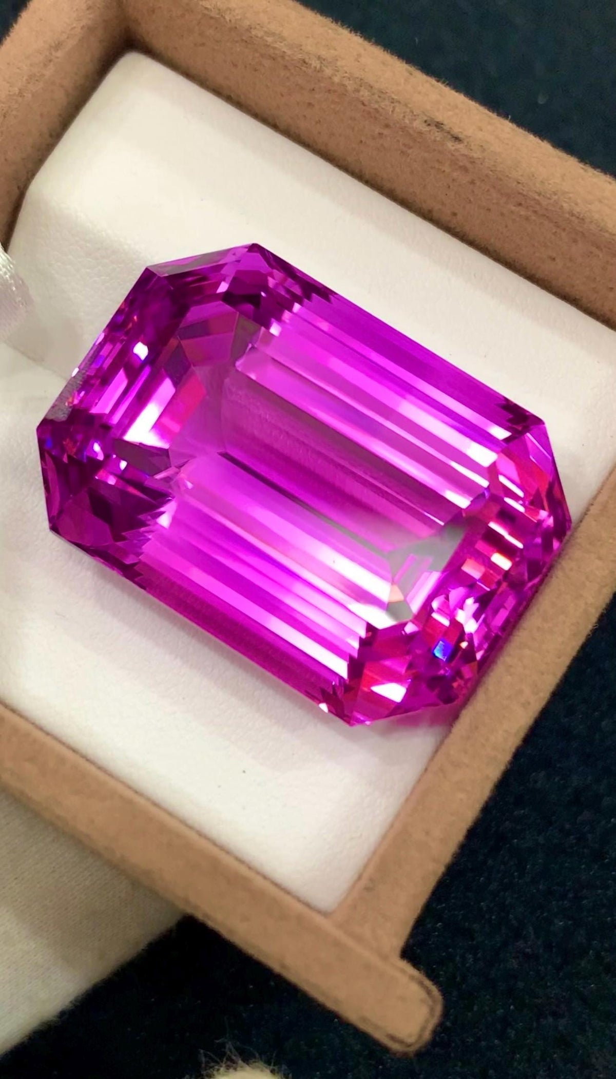 Vivid Pink Kunzite Gemstone 156.50 Carat Emerald Cut, Afghanistan