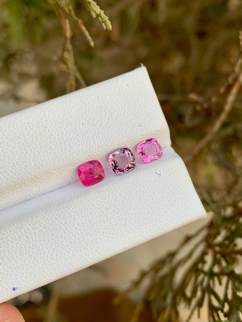 Magenta Red Spinel Gemstone Lot: Cushion Cut, Ring Size, 1.95ct