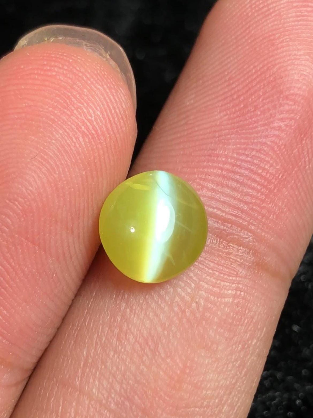 Chrysoberyl Cat’s Eye 3.08ct Oval Cabochon – Sharp Chatoyancy & Fine Glow
