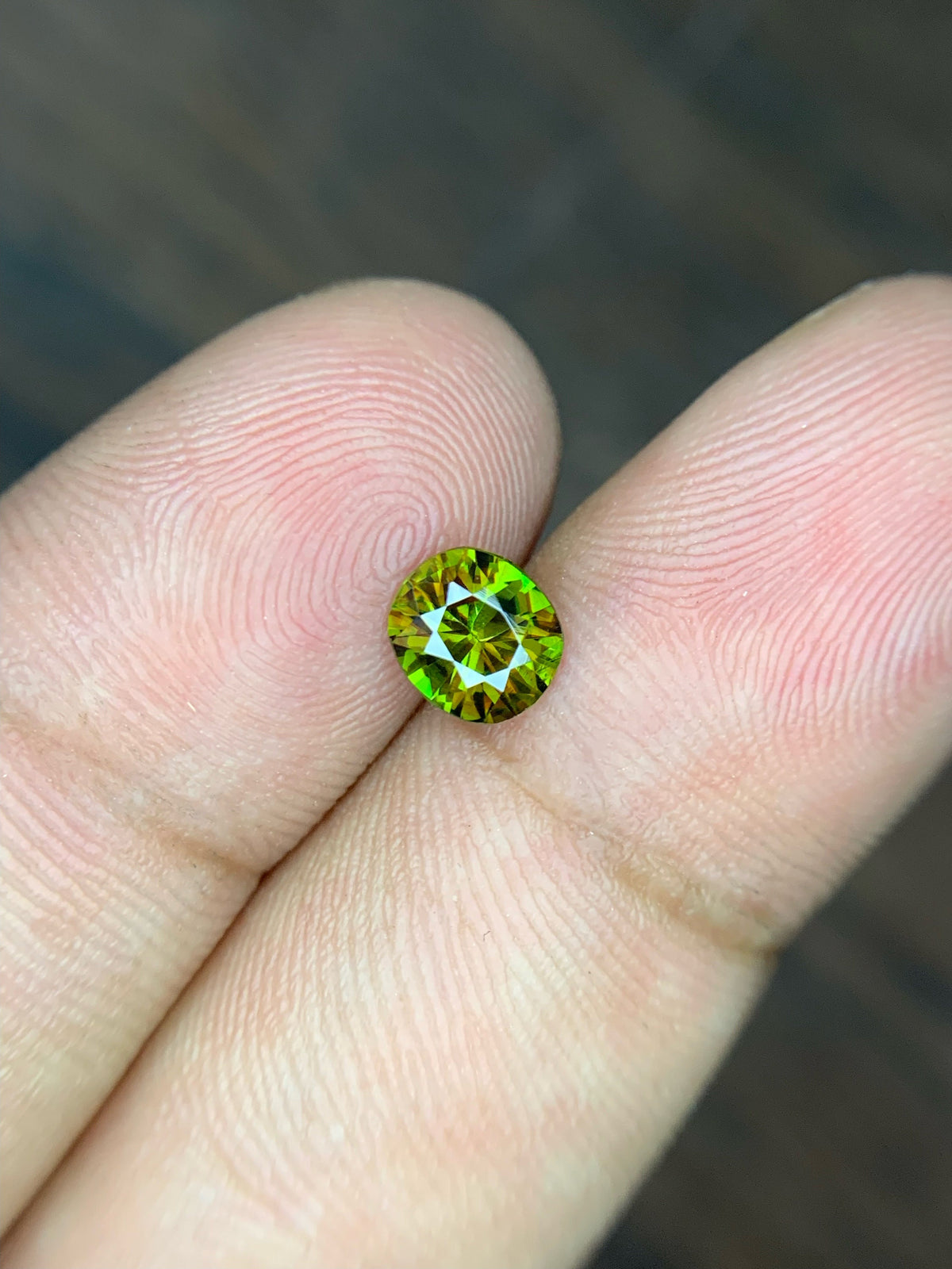 Natural Sphene Gemstone: 0.80 CT Round Cut, Himalayan Origin