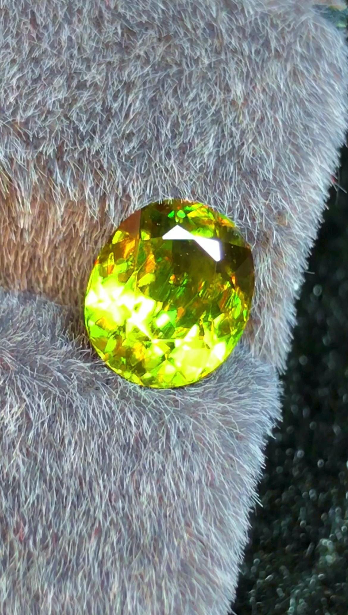 Chrome Sphene 2.10ct Oval Cut | Skardu Pakistan