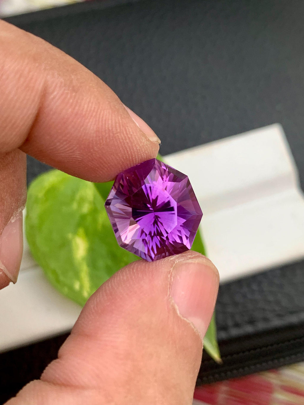 Deep Purple Amethyst Gemstone: 11.55 CT Fancy Flower Cut
