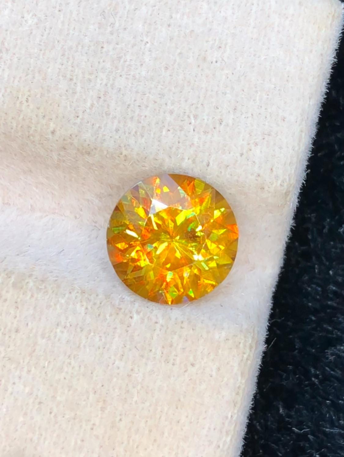 Natural Fire Sphene Gemstone: Round Cut, 2.00 CT, Pakistan Origin