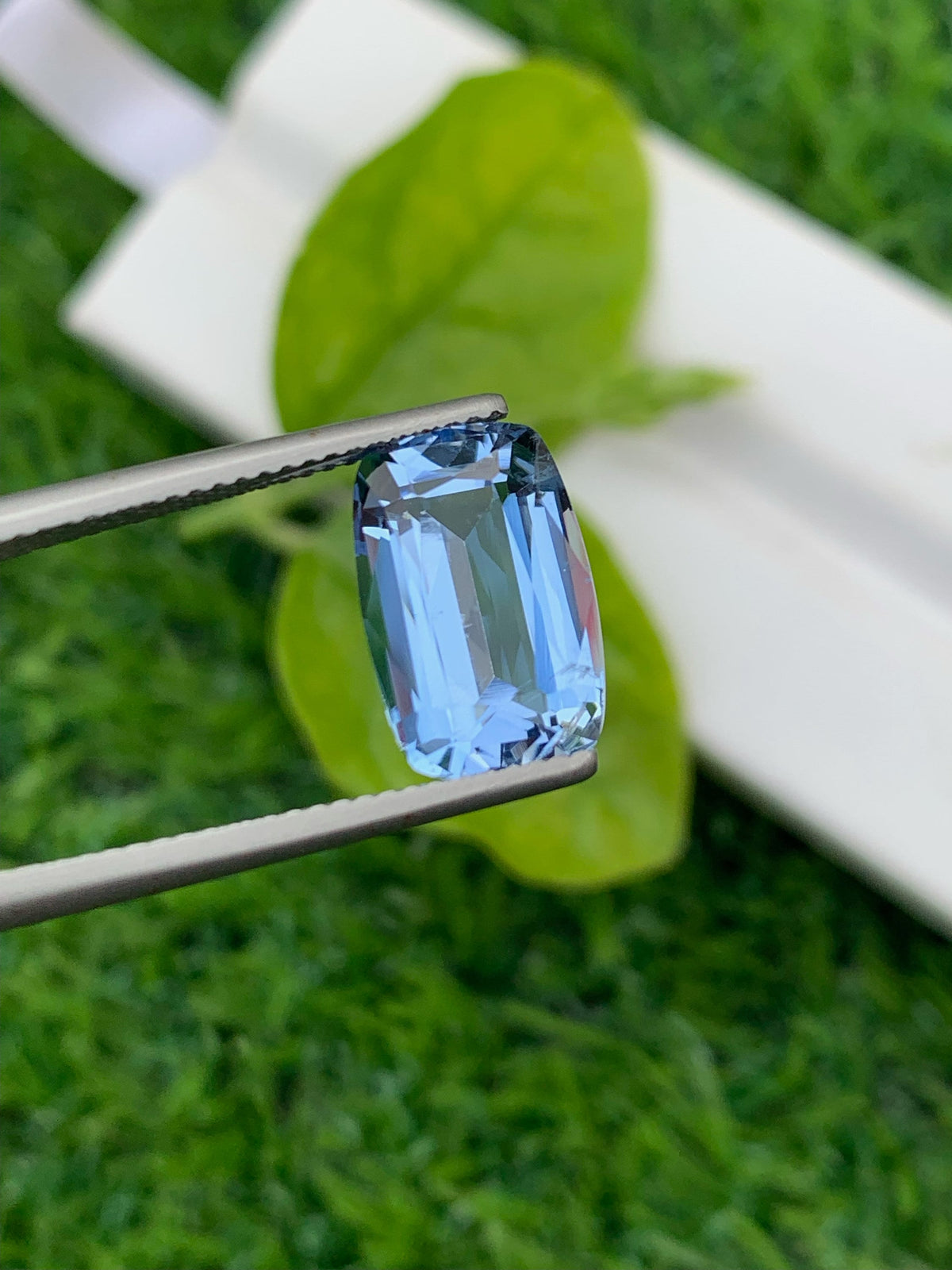 Santa Maria Aquamarine Gemstone: 5.40 CT Deep Blue Cushion Cut Stone