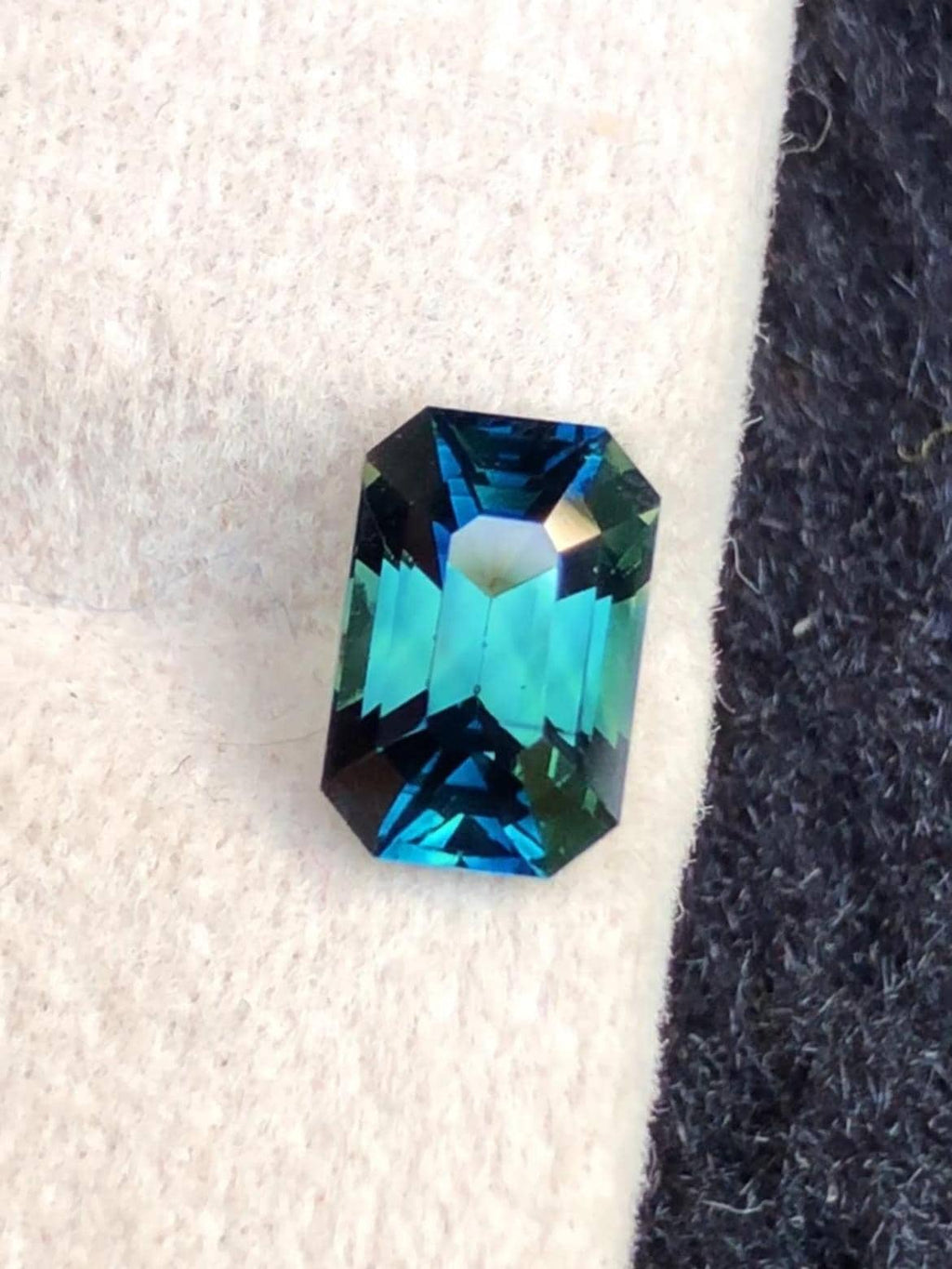 Teal Sapphire 1.67ct Octagonal Cut from Madagascar – Certified