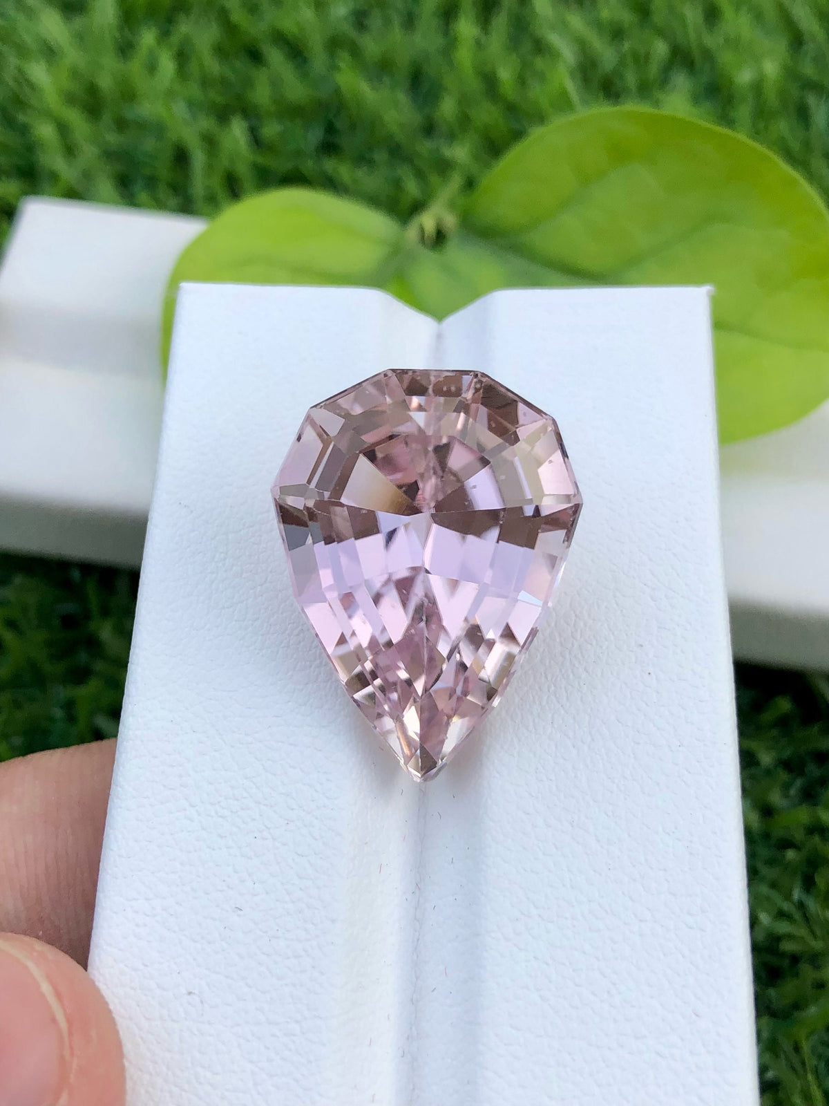 Reddish Pink Kunzite Gemstone: Pear Faceted Jewelry Stone, 32.20 CT