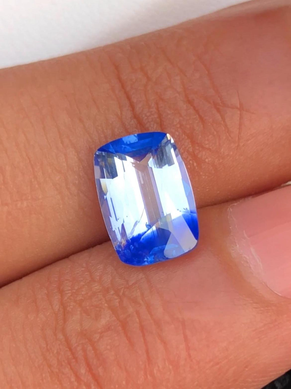 Bi-Color Blue Sapphire 2.70ct Cushion Cut – Sri Lanka