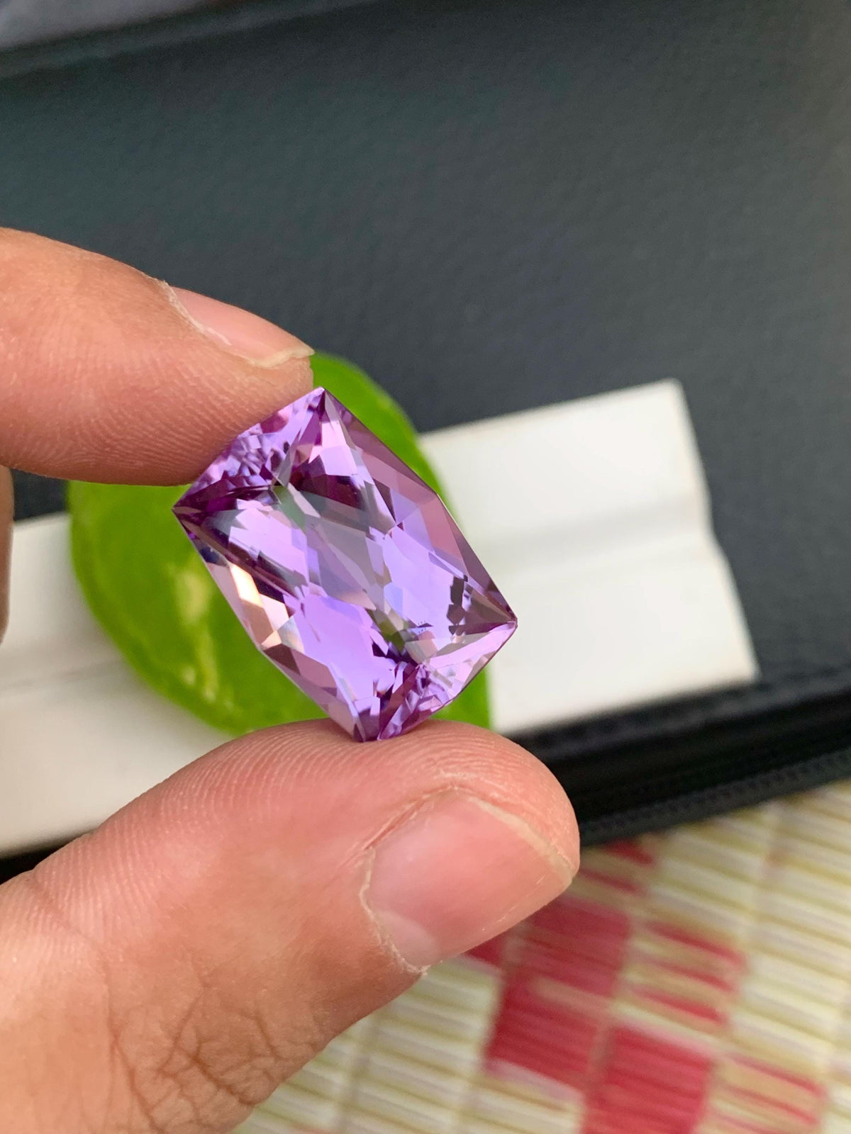 Natural Purple Amethyst Gemstone: 19.20 CT Cushion Cut
