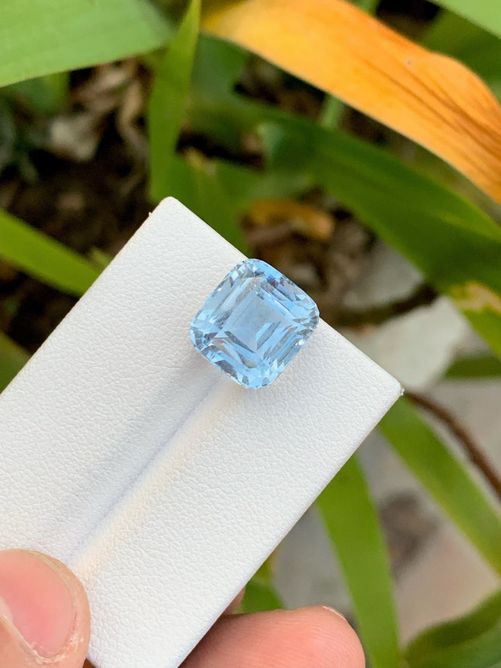 Santa Maria Aquamarine Gemstone: Emerald Cut, Brazilian Loose Stone (7.30 CT)