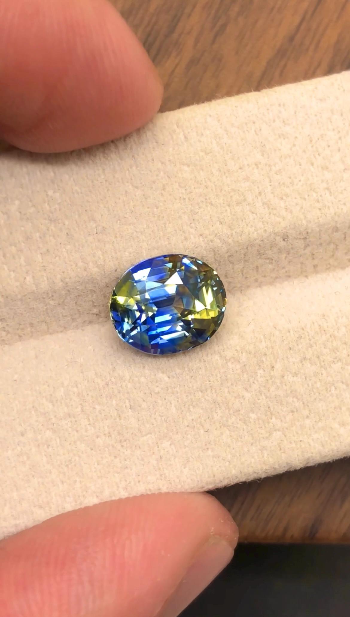 Bi Color Sapphire 4.17 Ct Oval Cut – Blue-Yellow Gem from Sri Lanka No Heat