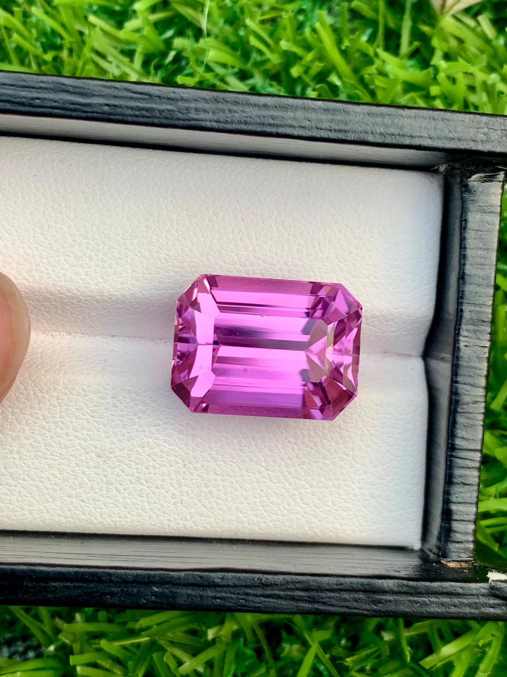 Emerald Cut Pink Kunzite Gemstone: 20.60 CT October Birthstone