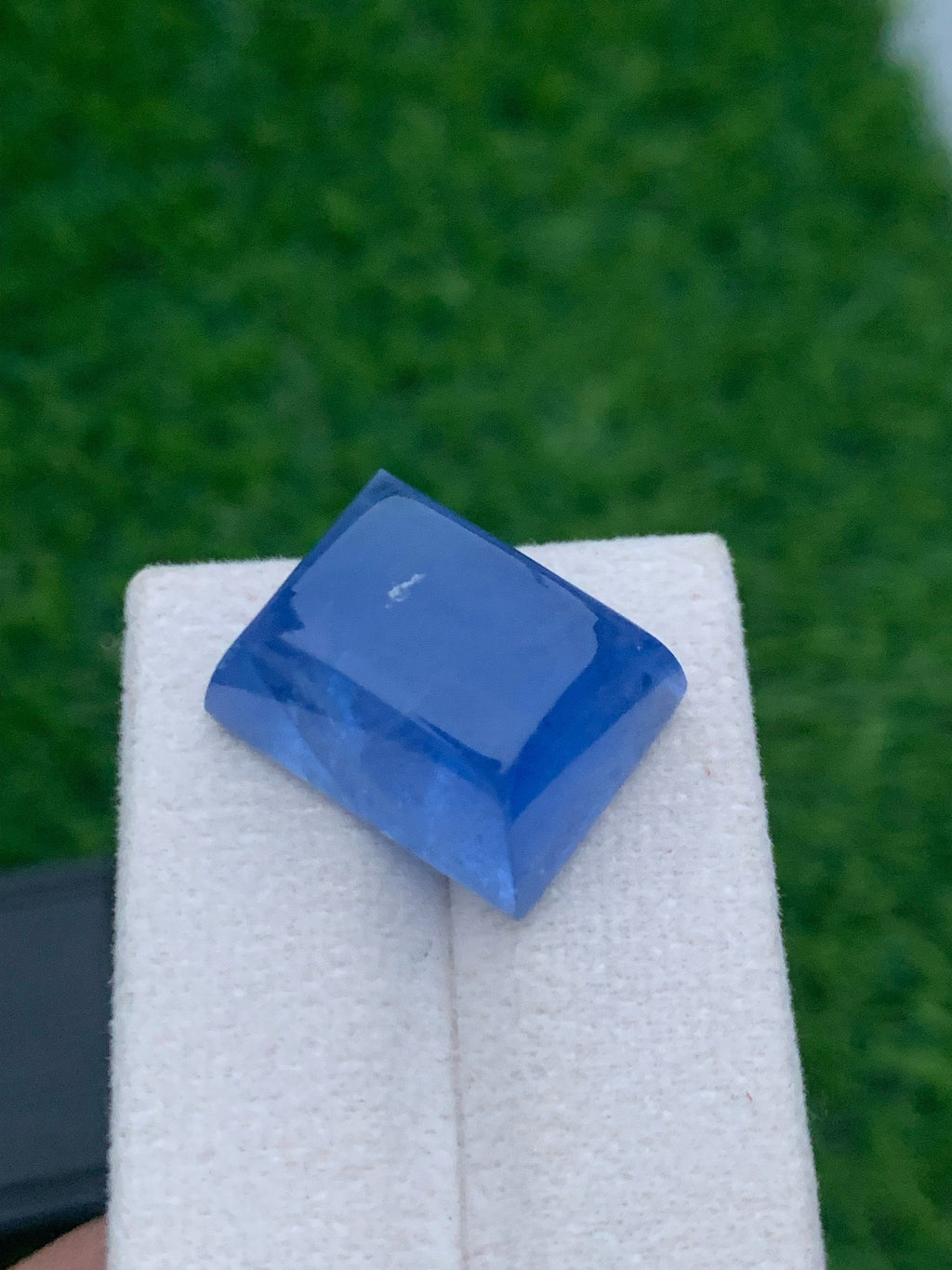 Santa Maria Aquamarine Cabochon: Deep Blue Gemstone, 34.00 CT