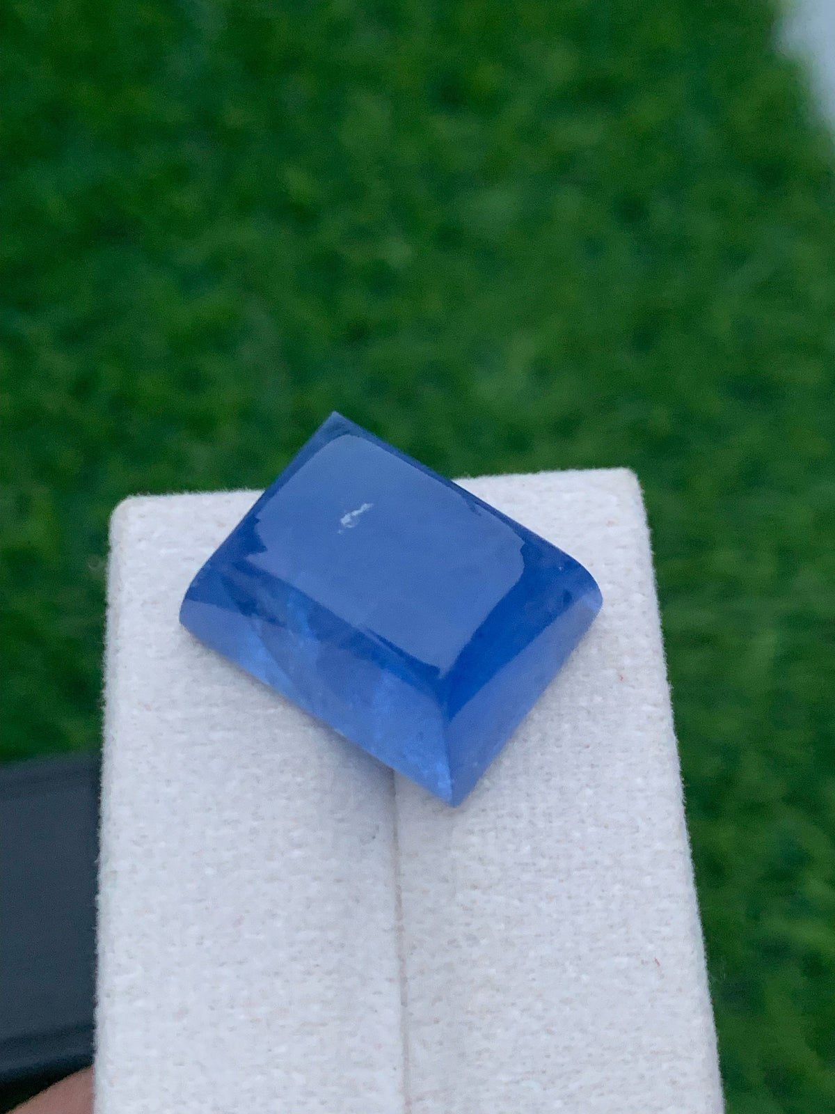 Santa Maria Aquamarine Cabochon: Deep Blue Gemstone, 34.00 CT