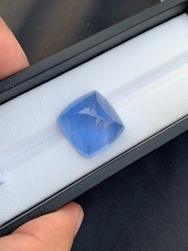 Santa Maria Aquamarine Cabochon: Deep Blue Gemstone, 28.35 CT