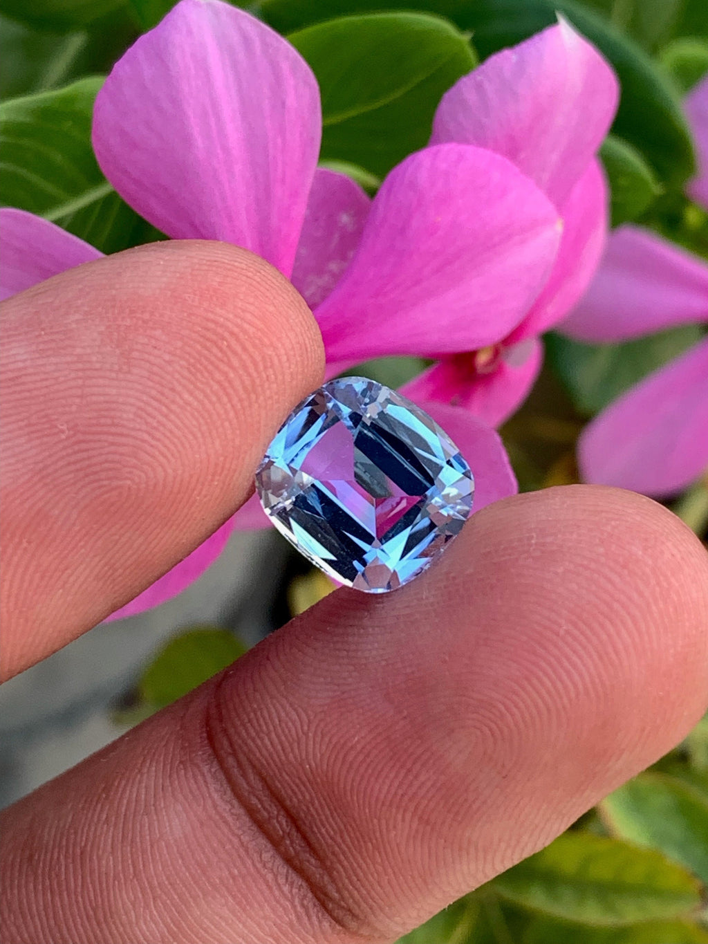 Santa Maria Blue Aquamarine Gemstone: Faceted Cushion Cut, 4.30 Carats