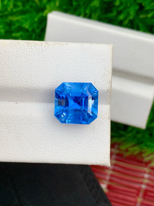 11.55 Carat Deep Blue Santa Maria Aquamarine Gemstone: Ascher Cut Loose Stone