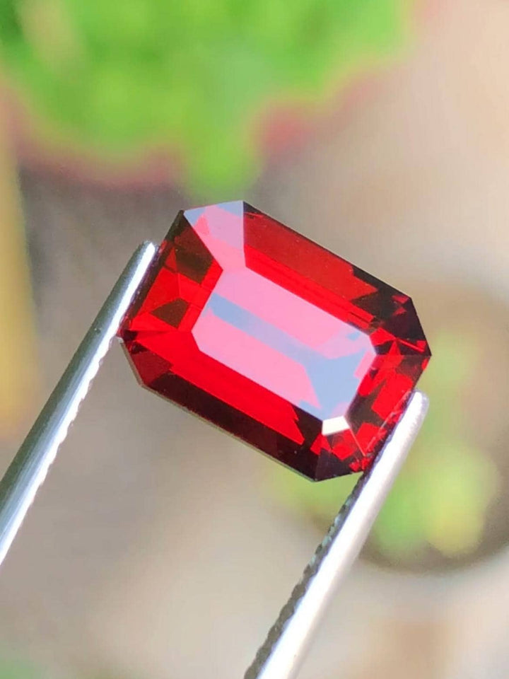 Almandine Garnet 6.06ct Emerald Octagonal Cut – Tanzania Certified