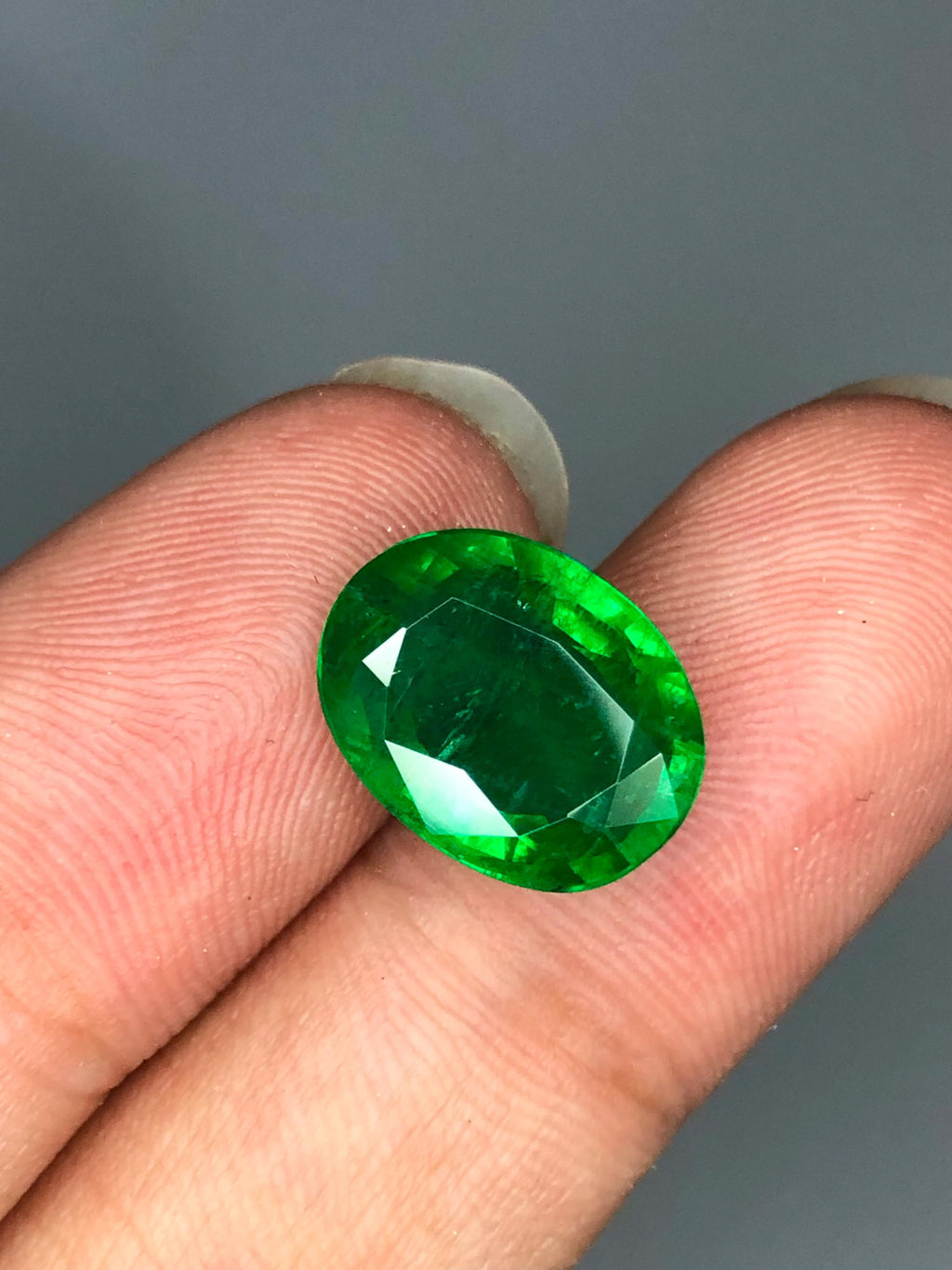 6.18Ct Vivid Green Perfect Oval Zambian Emerald,Top Grade Minor Oil Emerald
