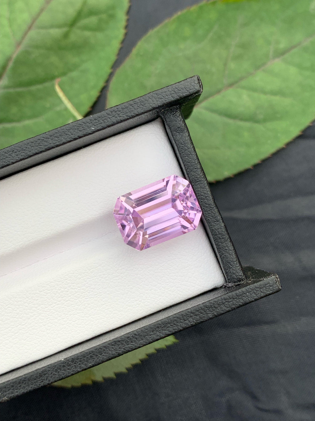 14 CT Pink Kunzite Gemstone: Emerald Cut Loose Stone