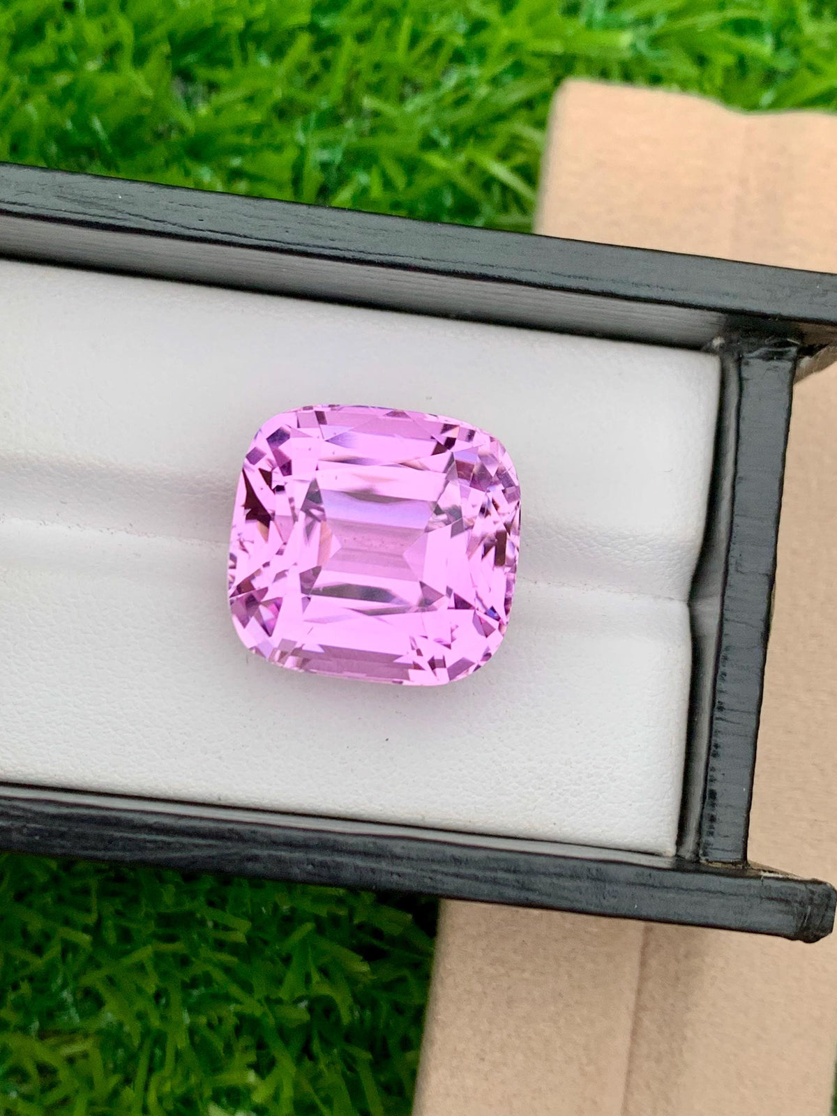 Lilac Pink Kunzite Gemstone: 40.35 CT Cushion Cut, Afghanistan Origin